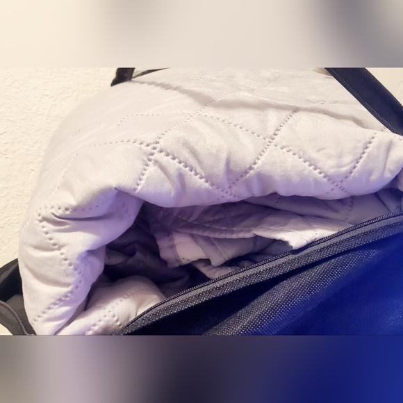 Oversized Sofa Cover Reversible Waterproof light gray/Ivory-NWT - Picture 8 of 9